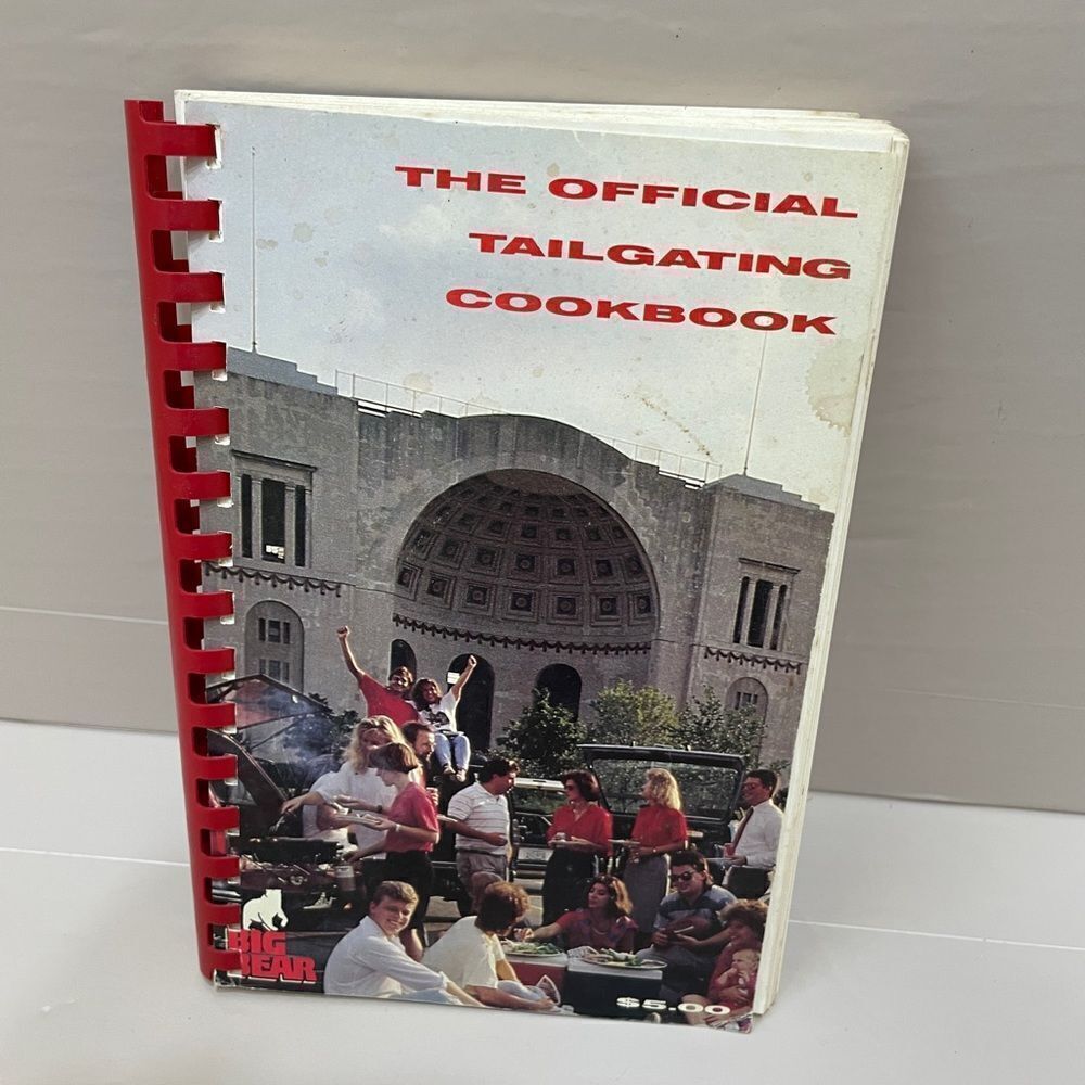 THE OFFICIAL TAILGATING COOKBOOK